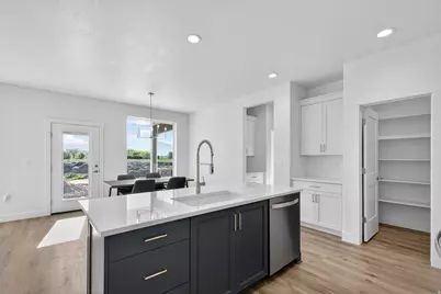 686 S 3500 W #215, West Weber, UT 84401 - Photo 10