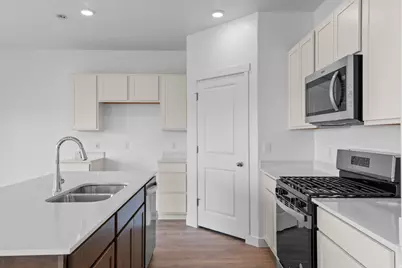 1949 E Dorset Way #305, Salem, UT 84653 - Photo 8