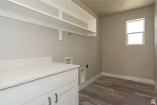 1888 W 950 N, Farmington, UT 84025 - Photo 14