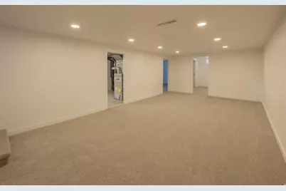 6871 W 3500 S, West Valley, UT 84128 - Photo 40