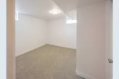 6871 W 3500 S, West Valley, UT 84128 - Photo 44