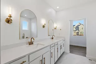 1067 W Fallow Dr, Saratoga Springs, UT 84045 - Photo 10