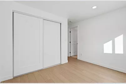 1067 W Fallow Dr, Saratoga Springs, UT 84045 - Photo 40