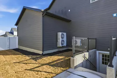 1067 W Fallow Dr, Saratoga Springs, UT 84045 - Photo 56