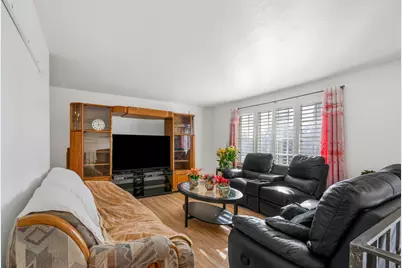 753 S 300 E, Layton, UT 84041 - Photo 6