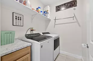 3362 E Summer Fallow Dr, Eagle Mountain, UT 84005 - Photo 14