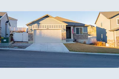 1666 W Foxberry Rd, Santaquin, UT 84655 - Photo 1