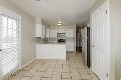 4888 W Ticklegrass Rd S, West Jordan, UT 84081 - Photo 6