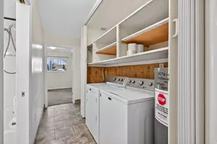 1130 E 2700 S, Salt Lake City, UT 84106 - Photo 32