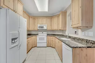 169 S Pleasant Grove Blvd, Pleasant Grove, UT 84062 - Photo 4