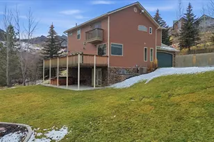 538 W Raspberry Patch Rd, Garden City, UT 84028 - Photo 46