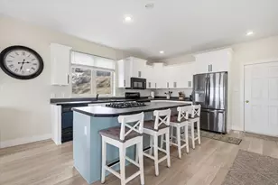 538 W Raspberry Patch Rd, Garden City, UT 84028 - Photo 8