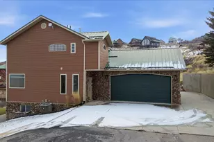 538 W Raspberry Patch Rd, Garden City, UT 84028 - Photo 42