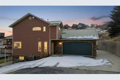 538 W Raspberry Patch Rd, Garden City, UT 84028 - Photo 40