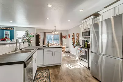 5203 W Courtly Ln S, Herriman, UT 84096 - Photo 6