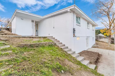 941 E Carnation Dr, Sandy, UT 84094 - Photo 2