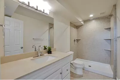 630 W 100 N, Layton, UT 84041 - Photo 22