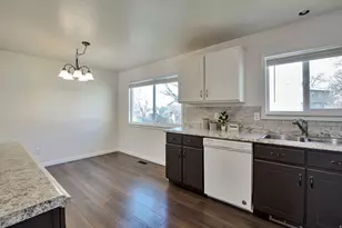 630 W 100 N, Layton, UT 84041 - Photo 8