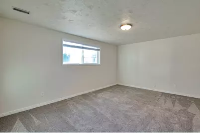 630 W 100 N, Layton, UT 84041 - Photo 14