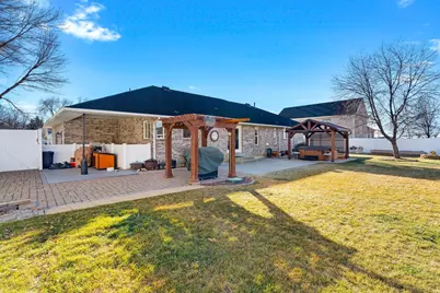 142 W 450 N, Lindon, UT 84042 - Photo 30