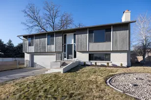 2203 E 1200 N, Layton, UT 84040 - Photo 32