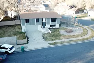 2203 E 1200 N, Layton, UT 84040 - Photo 24