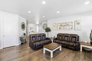 8014 S Barton Ridge Rd, West Jordan, UT 84081 - Photo 12