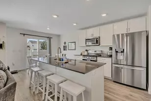 368 N Masthead Ct E, Saratoga Springs, UT 84045 - Photo 6