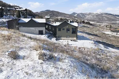 1316 S Via Monaco Dr. E #38, Huntsville, UT 84317 - Photo 8