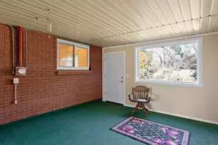 975 E 1050 N, Bountiful, UT 84010 - Photo 12