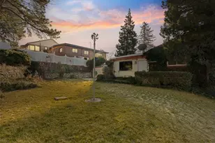 975 E 1050 N, Bountiful, UT 84010 - Photo 16