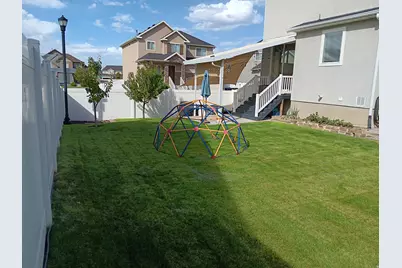 2292 S 2060 W, Woods Cross, UT 84087 - Photo 40