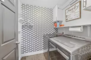 2292 S 2060 W, Woods Cross, UT 84087 - Photo 16