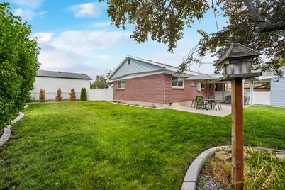1475 W 4950 S, Taylorsville, UT 84123 - Photo 20