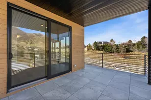 7571 S Prospector Dr E, Cottonwood Heights, UT 84121 - Photo 38