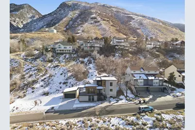 7571 S Prospector Dr E, Cottonwood Heights, UT 84121 - Photo 70