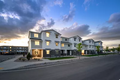 704 W Empress St #15, Santaquin, UT 84655 - Photo 1