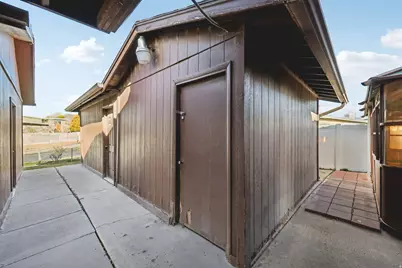 2587 S Vespa Dr, West Valley, UT 84119 - Photo 28