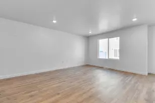 698 N 1850 E, Salem, UT 84653 - Photo 4