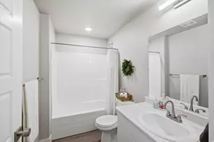 698 E 730 N, Hyrum, UT 84319 - Photo 16