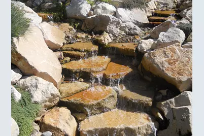 8081 S Beaumont Dr, Sandy, UT 84093 - Photo 32