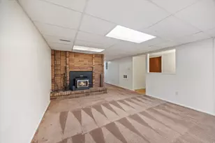 8081 S Beaumont Dr, Sandy, UT 84093 - Photo 22