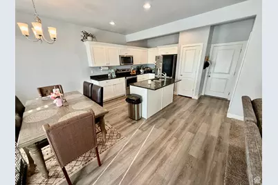 1021 E 1225 S #A, Clearfield, UT 84015 - Photo 12