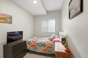 935 W 200 N, Salt Lake City, UT 84116 - Photo 16