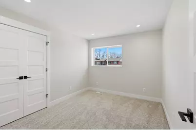 6121 S 520 E, Murray, UT 84107 - Photo 10