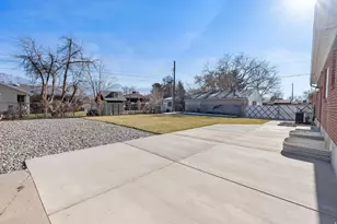 6121 S 520 E, Murray, UT 84107 - Photo 20