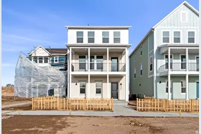 1227 N 1875 W #213, Layton, UT 84041 - Photo 4