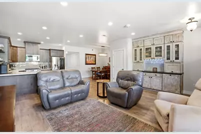 2369 E Murray Holladay Rd #A202, Holladay, UT 84117 - Photo 12