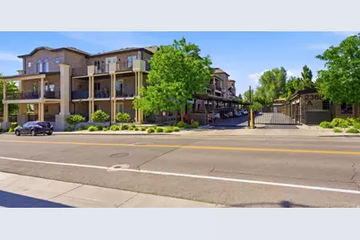 2369 E Murray Holladay Rd #A202, Holladay, UT 84117 - Photo 4