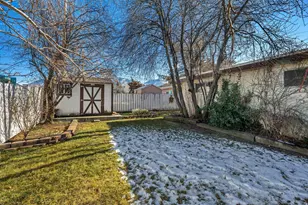 8411 S 1475 E, Sandy, UT 84093 - Photo 28